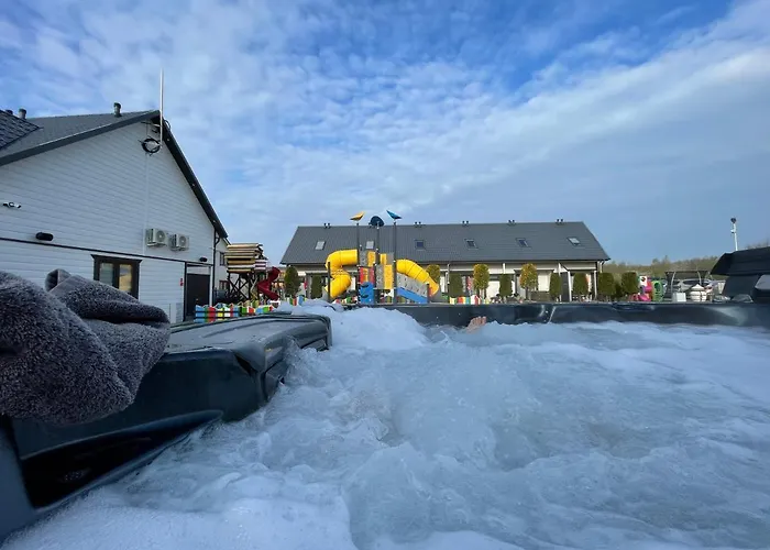 Amelia Ustronie Morskie